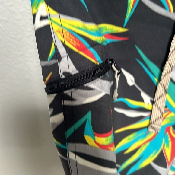 Men's Printed Stretch Planing Board Shorts 20", men’s size 29 waist, bird print - Picture 5 of 10